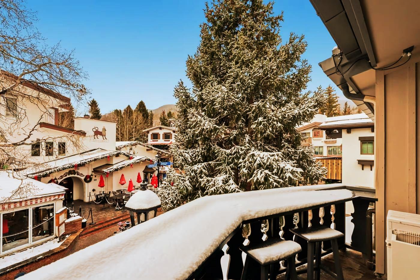 The balcony in the snow, looking down on the Red Lion